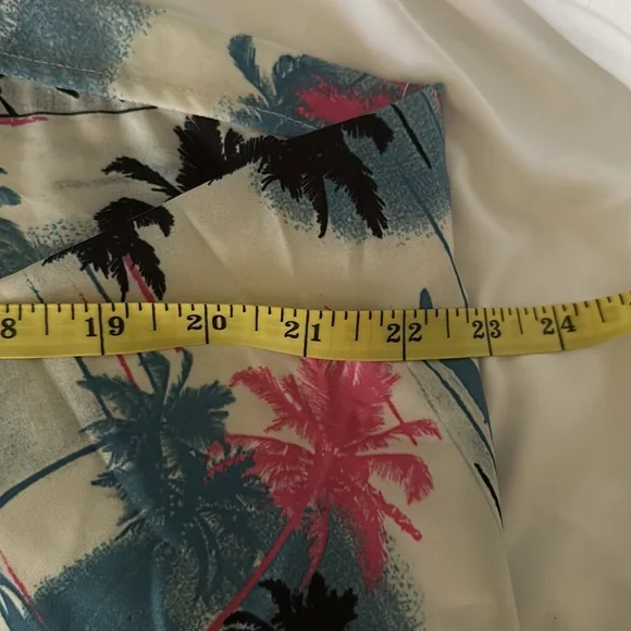 Men’s Never worn Hawaii style shirt size 3x - Picture 6 of 11